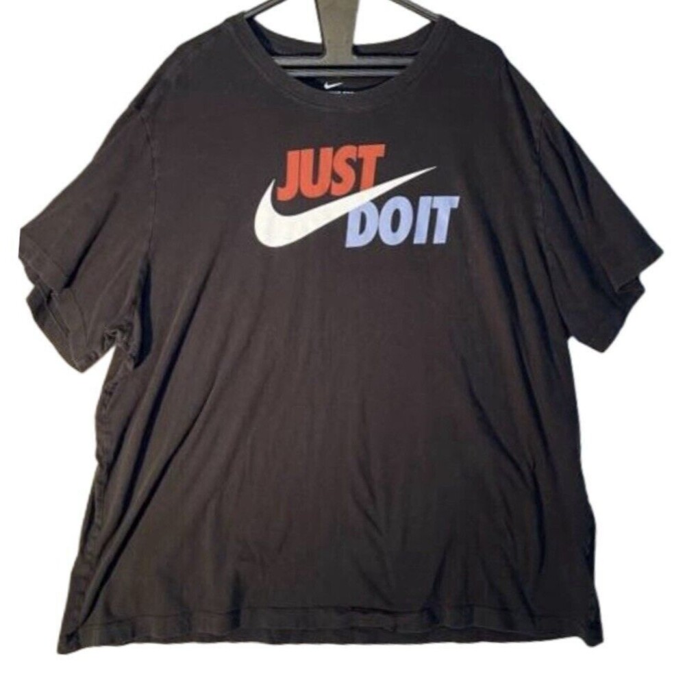Nike Men’s Black 'Just Do It' Graphic Tee
